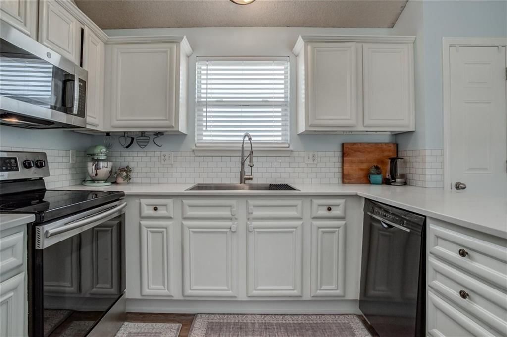17171 S Oakley Street — photo 12
