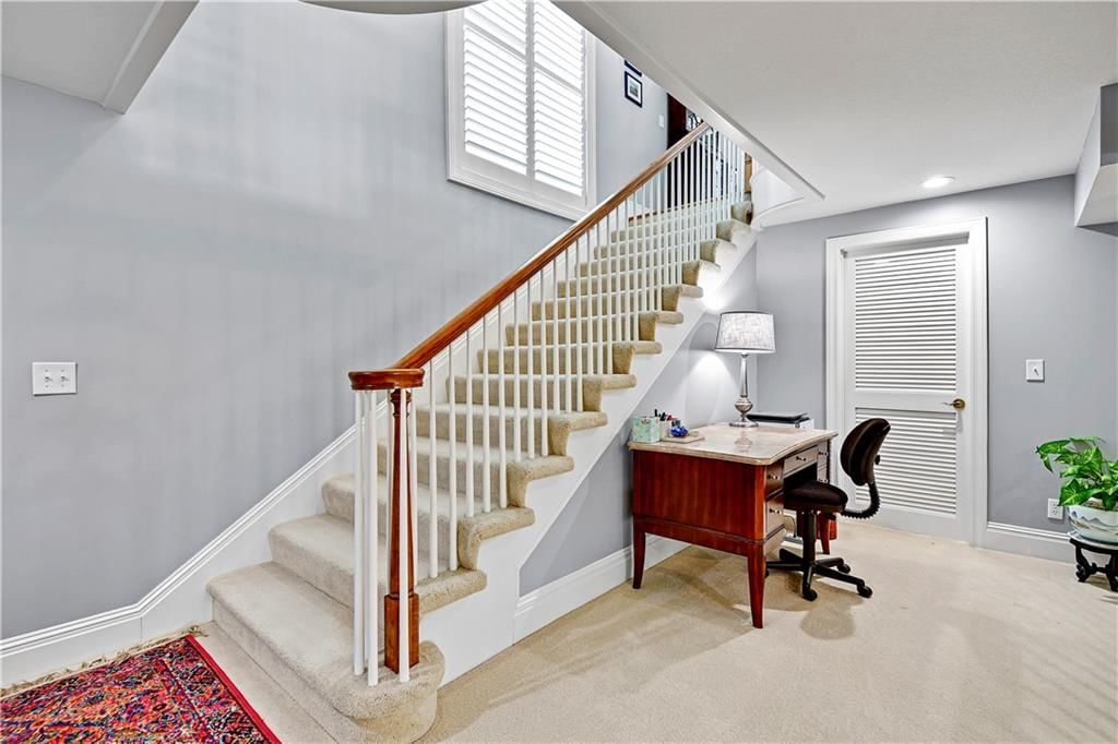 6409 W 92 Street — photo 32