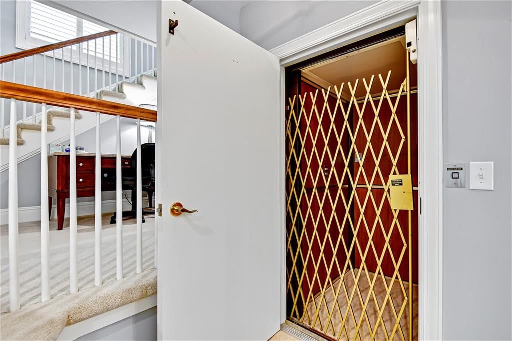 6409 W 92 Street — photo 33