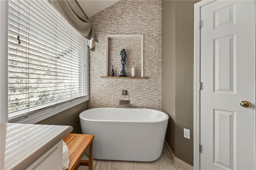 14328 King Street — photo 12