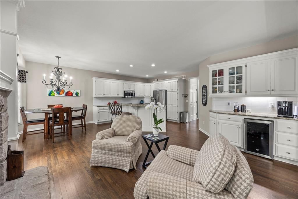 14328 King Street — photo 24