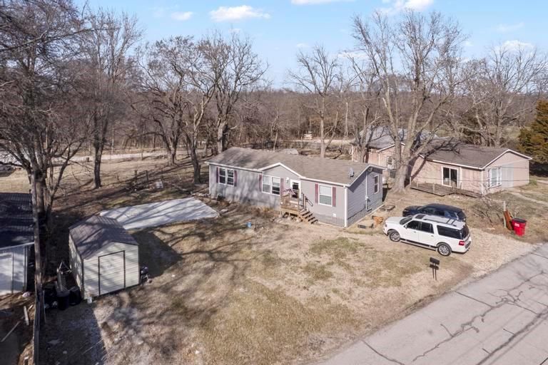 2028 Sunset Drive — photo 29