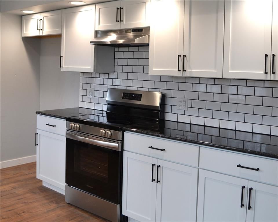660 Elmdale N/A — photo 4