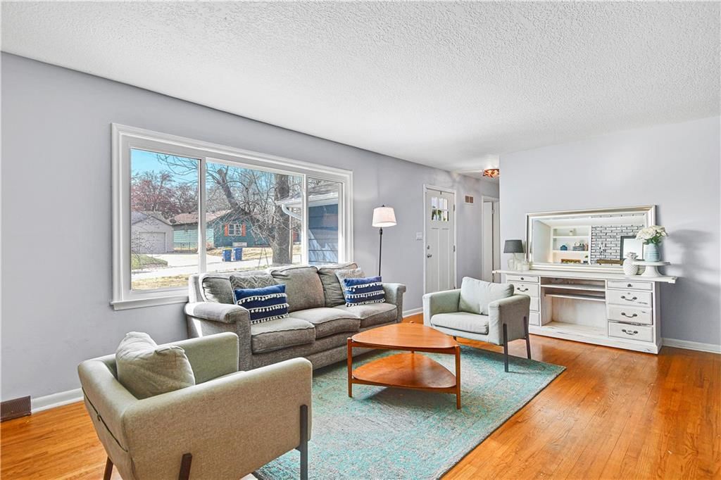 6314 W 54th Terrace — photo 7