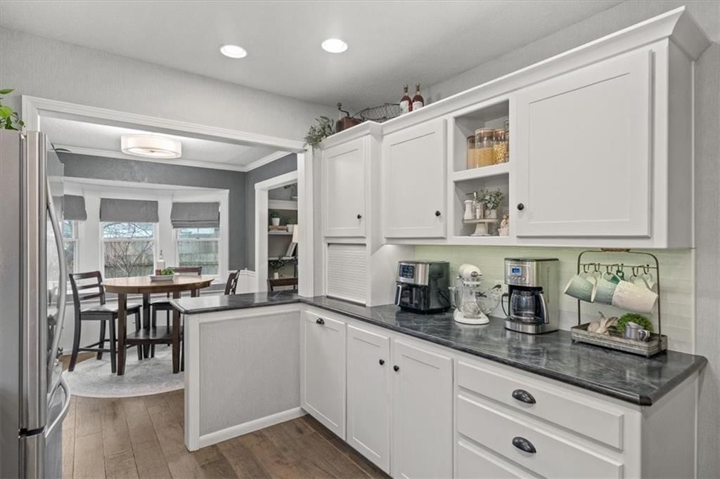 208 N Roosevelt Street — photo 15