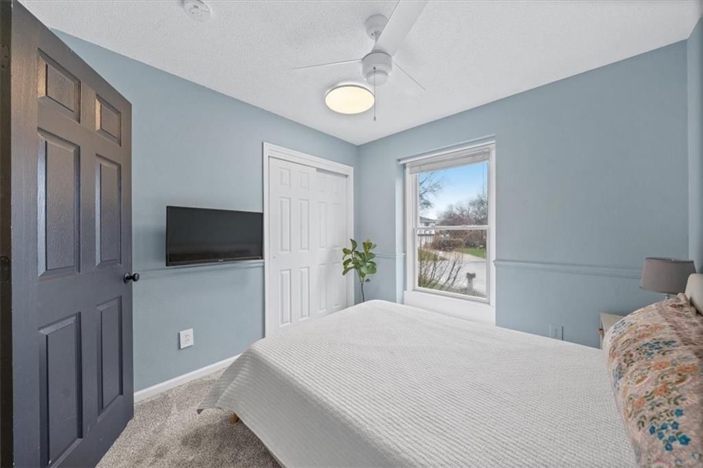 208 N Roosevelt Street — photo 18