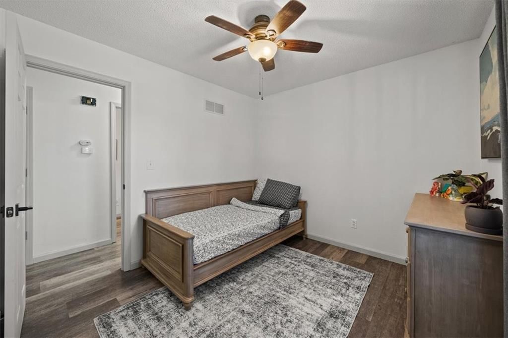 1606 High Drive — photo 17