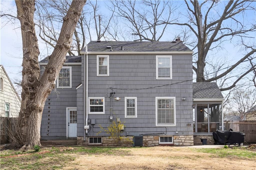 5538 Roe Avenue — photo 38