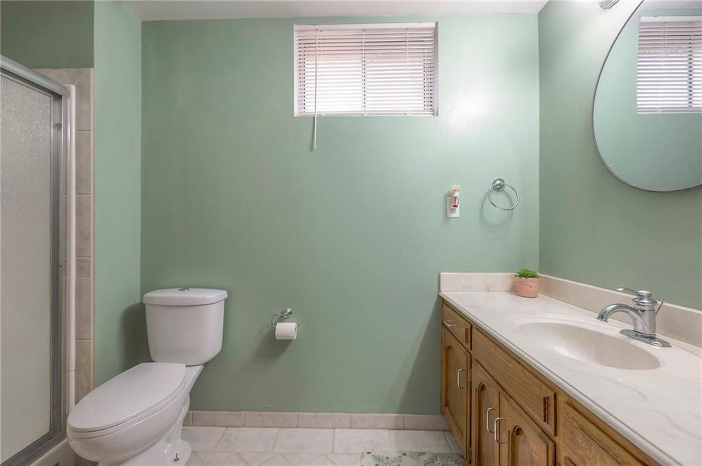 1841 NW 2nd Street — photo 35