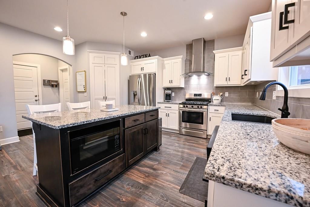 1820 SW KENDALL Drive — photo 12