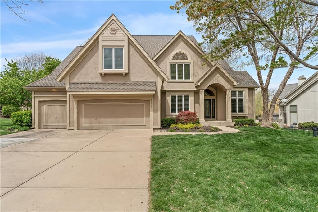 13144 El Monte Drive, Leawood, KS