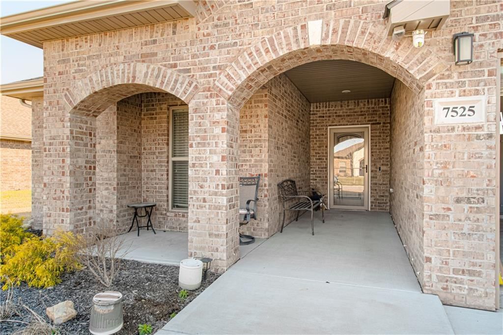 7525 Apache Drive — photo 3