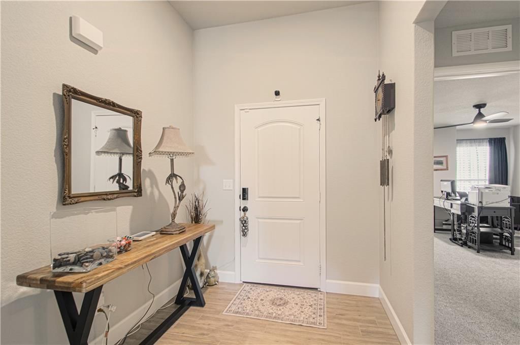 7525 Apache Drive — photo 4