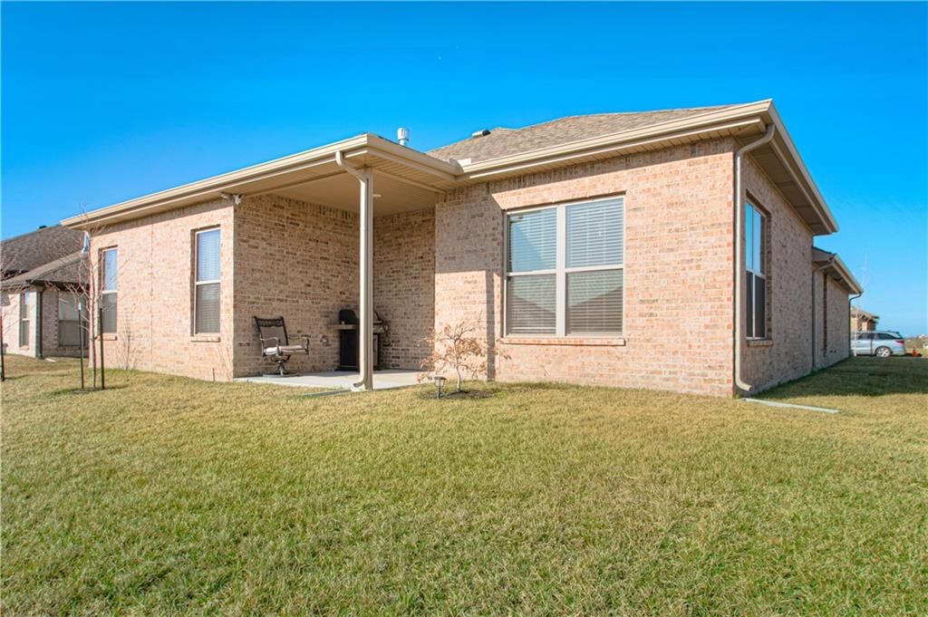 7525 Apache Drive — photo 35