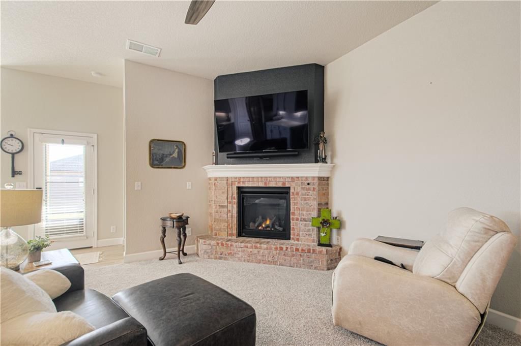 7525 Apache Drive — photo 7