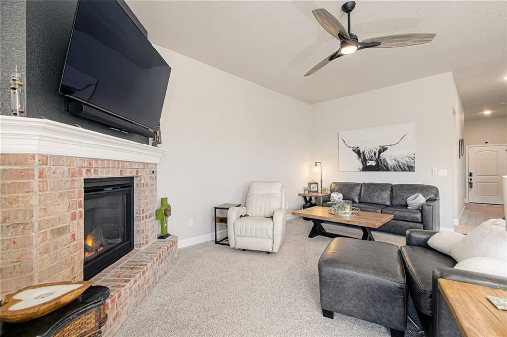 7525 Apache Drive — photo 8