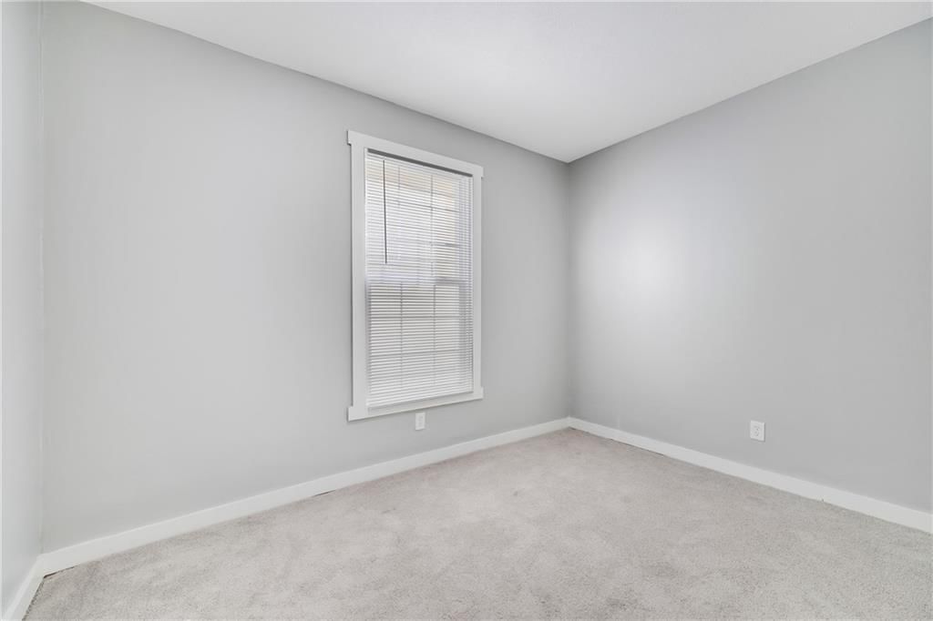 628 Northrup Avenue — photo 17