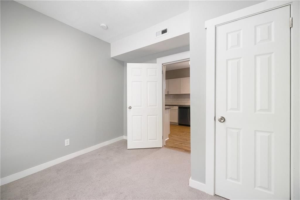 628 Northrup Avenue — photo 21
