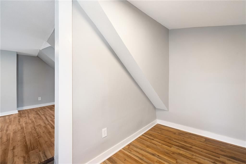 628 Northrup Avenue — photo 26