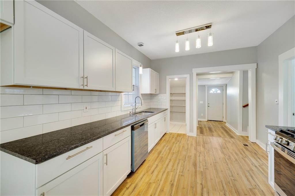 628 Northrup Avenue — photo 10