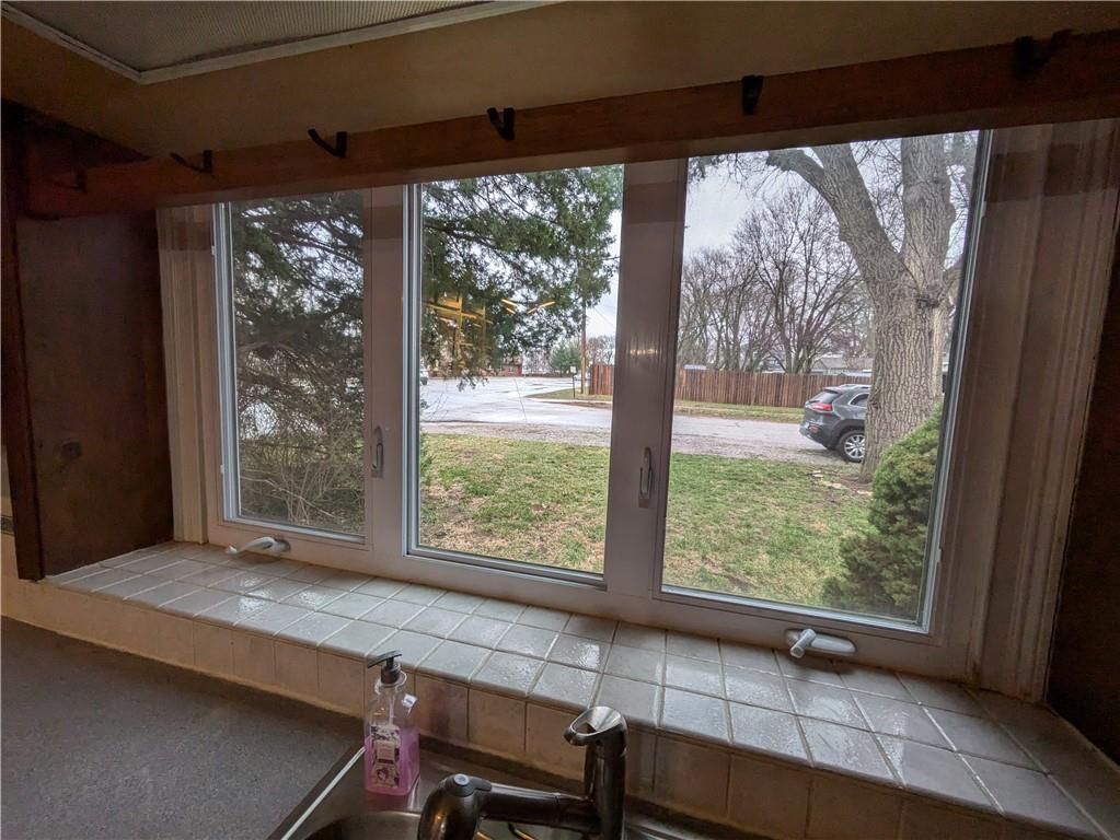 105 NW 19th Street — photo 11