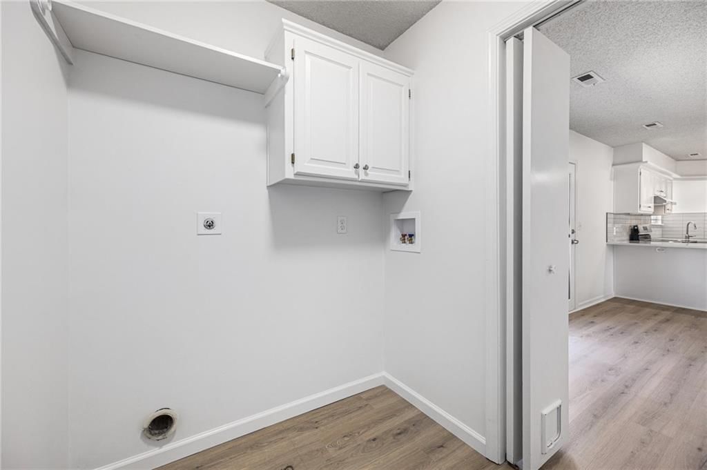 13112 Fuller Avenue — photo 20