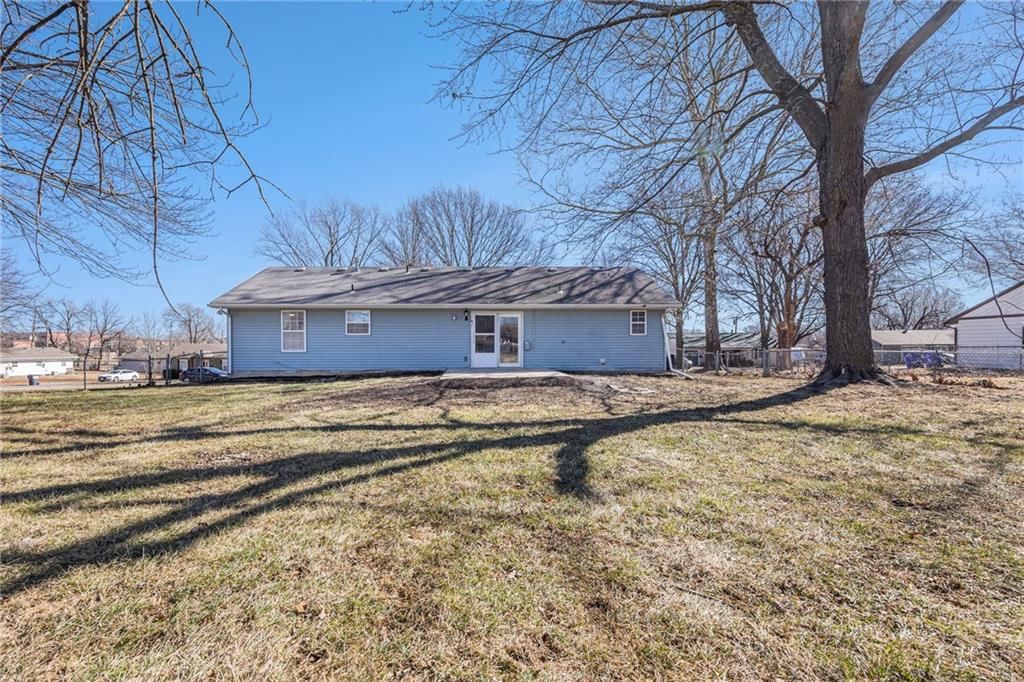 13112 Fuller Avenue — photo 24