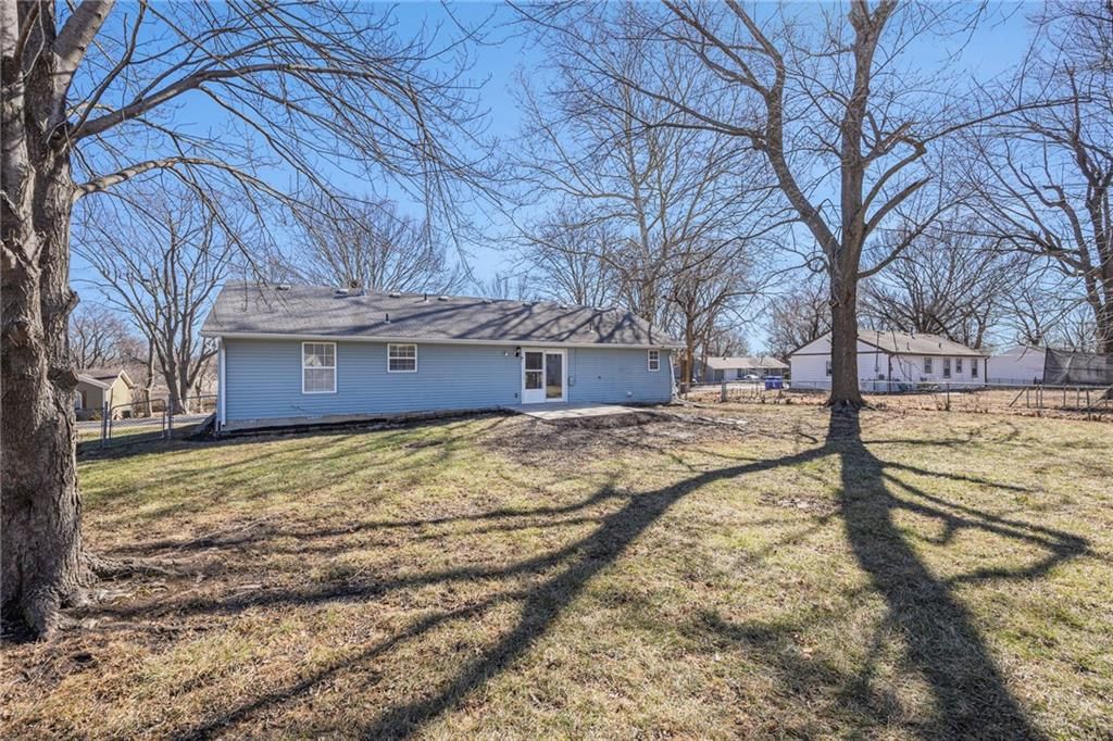 13112 Fuller Avenue — photo 25