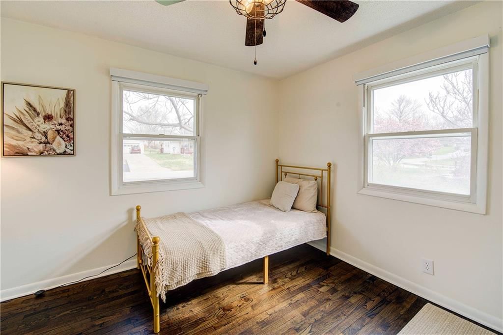 1209 Thompson Street — photo 15