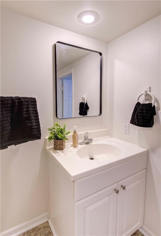 1209 Thompson Street — photo 24