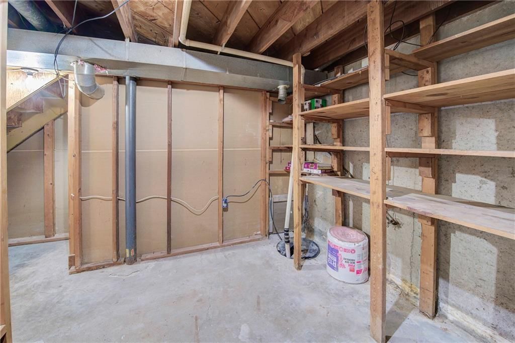 1209 Thompson Street — photo 26
