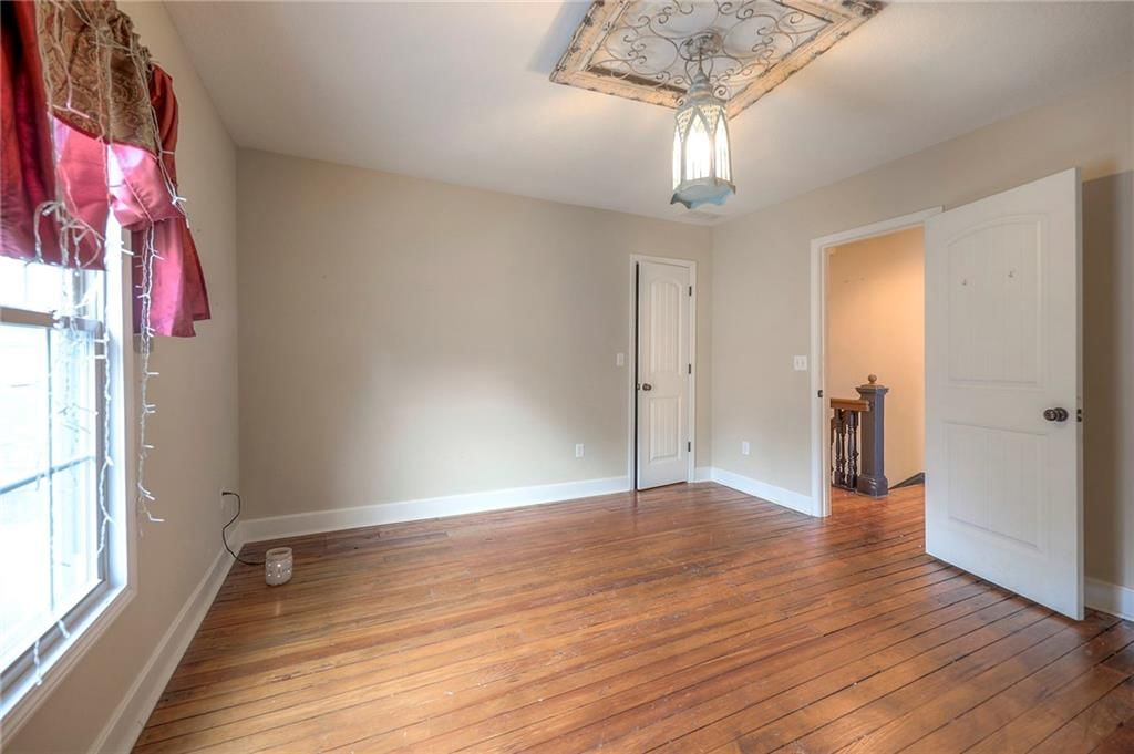 104 Temple Avenue — photo 27
