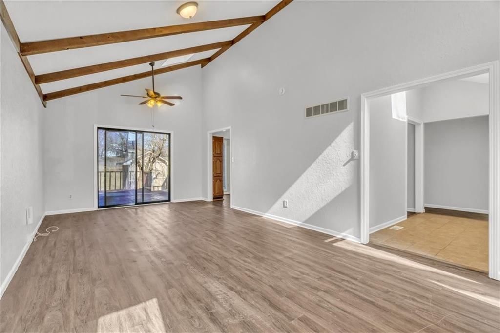 7826 N Garfield Avenue — photo 8