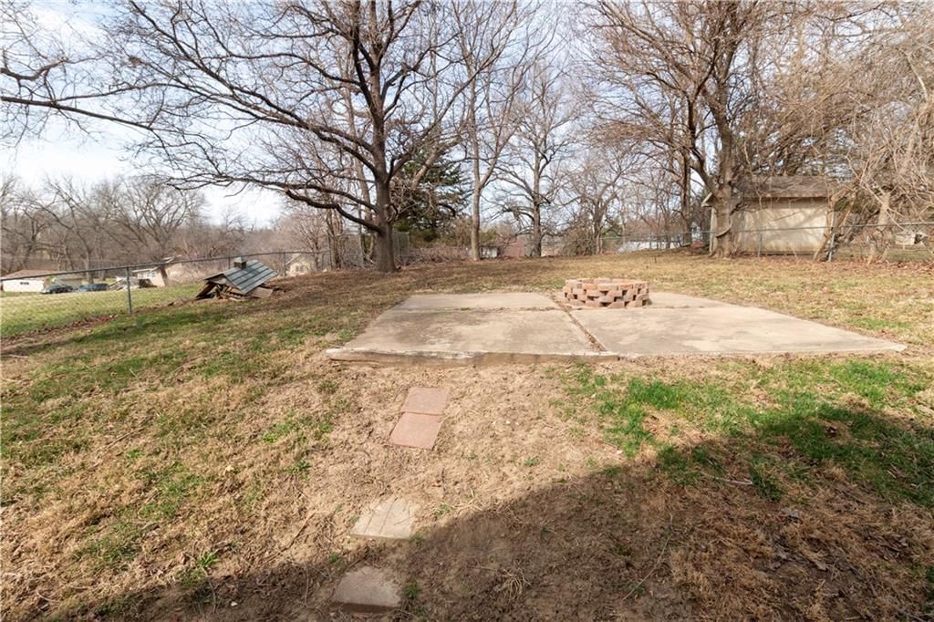 2205 Blackwell Road — photo 22