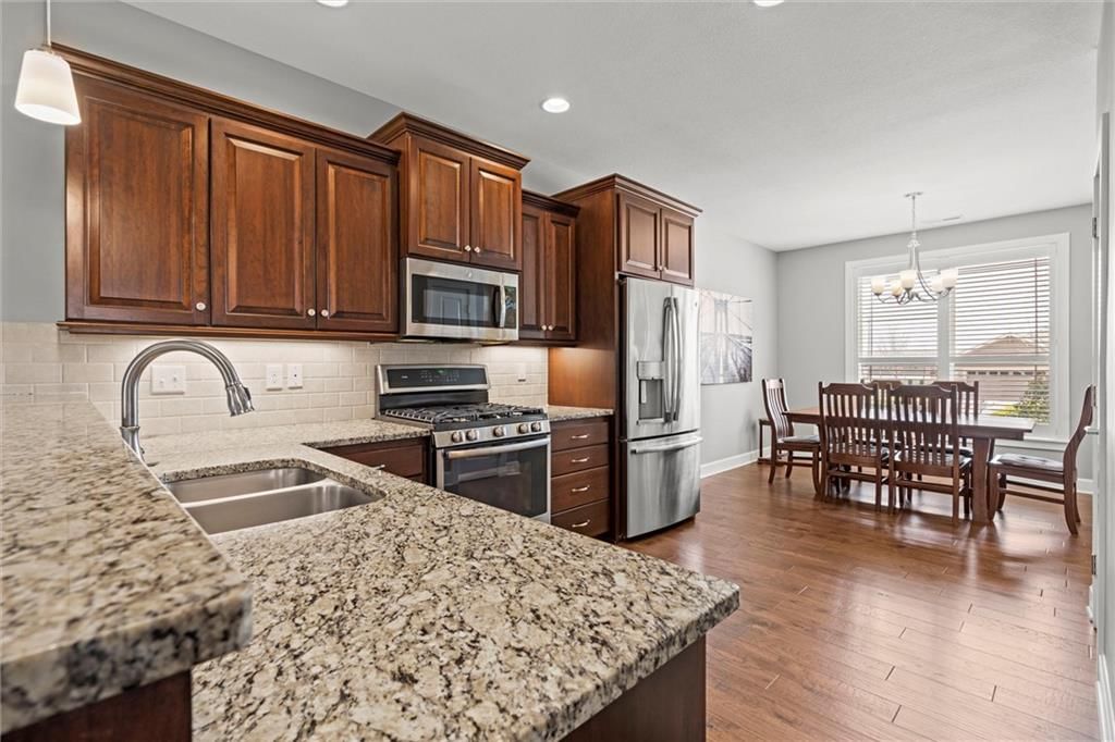 5621 Chimney Rocks Circle — photo 16
