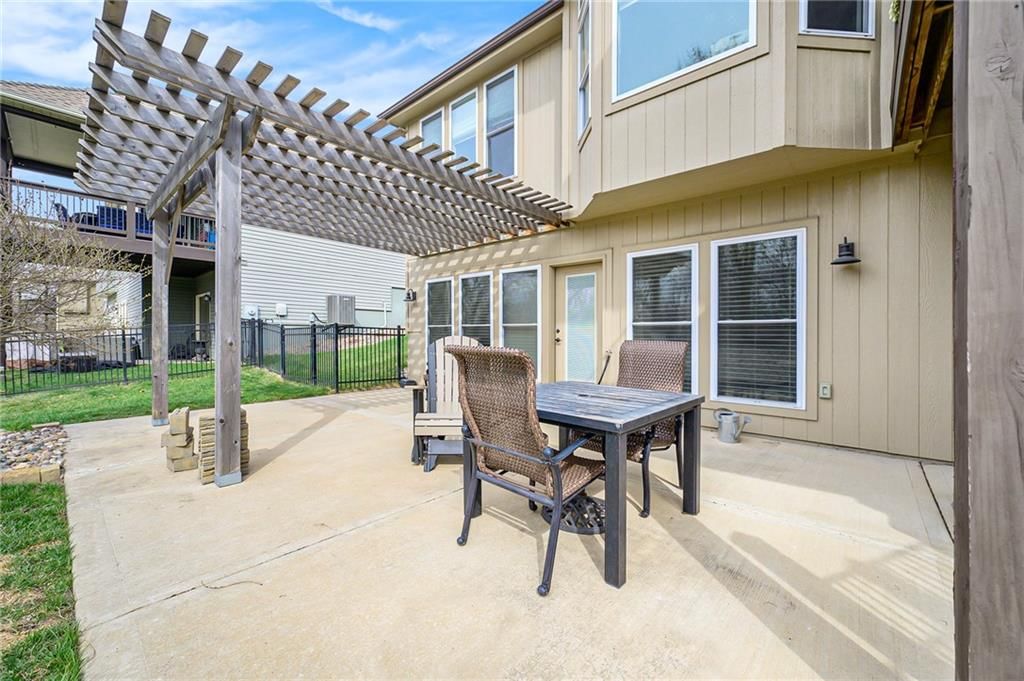 505 Rockbridge Court — photo 34