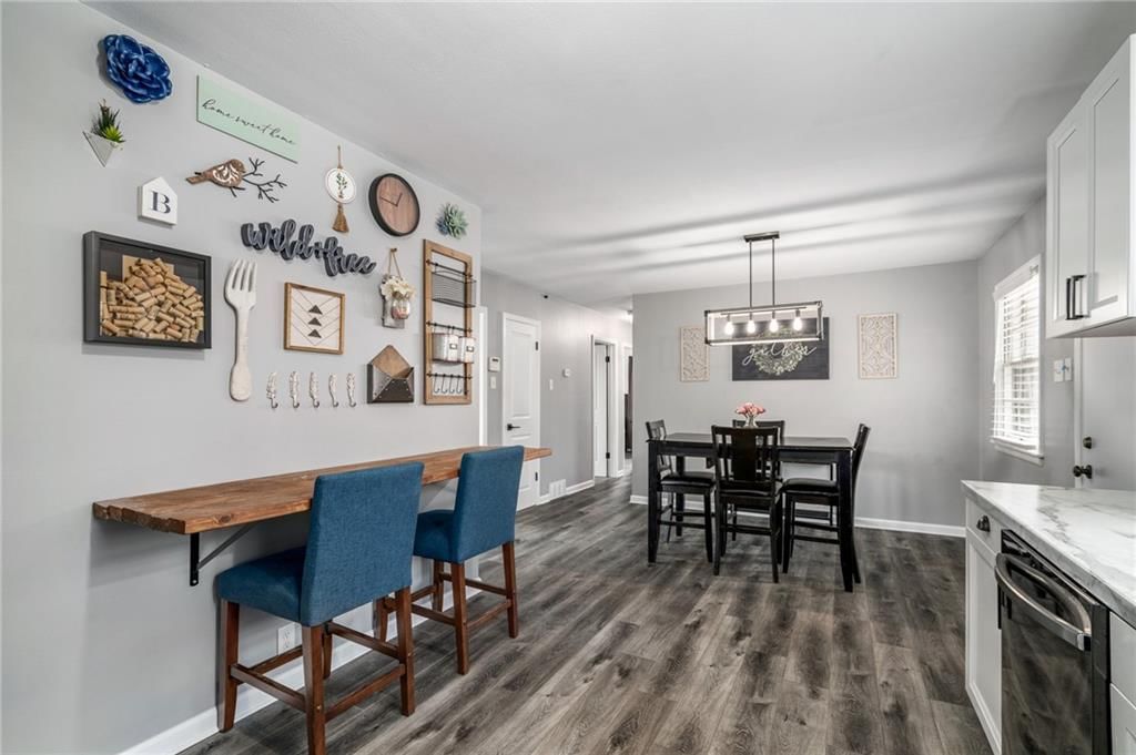 1126 S 45th Terrace — photo 11