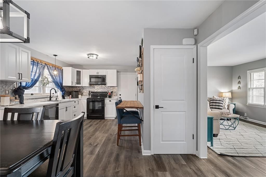 1126 S 45th Terrace — photo 19