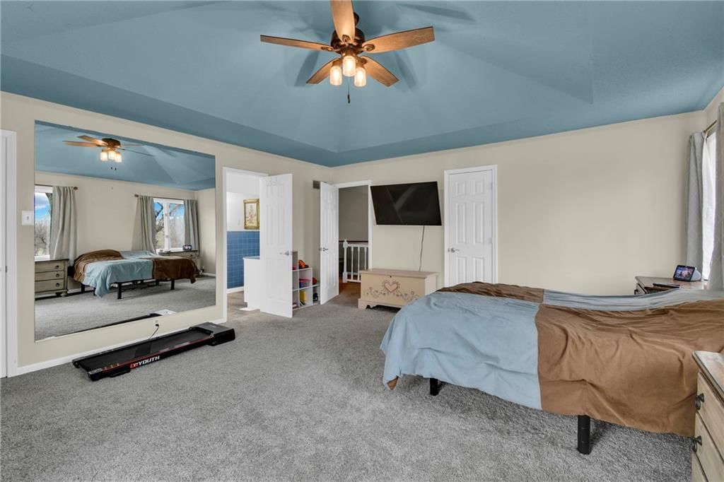 Photo 16 of 29 - 12651 Quail Hollow Drive