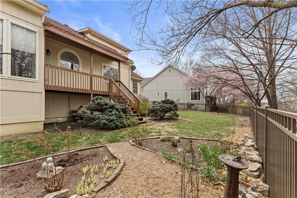 5274 NE Ash Grove Court — photo 30