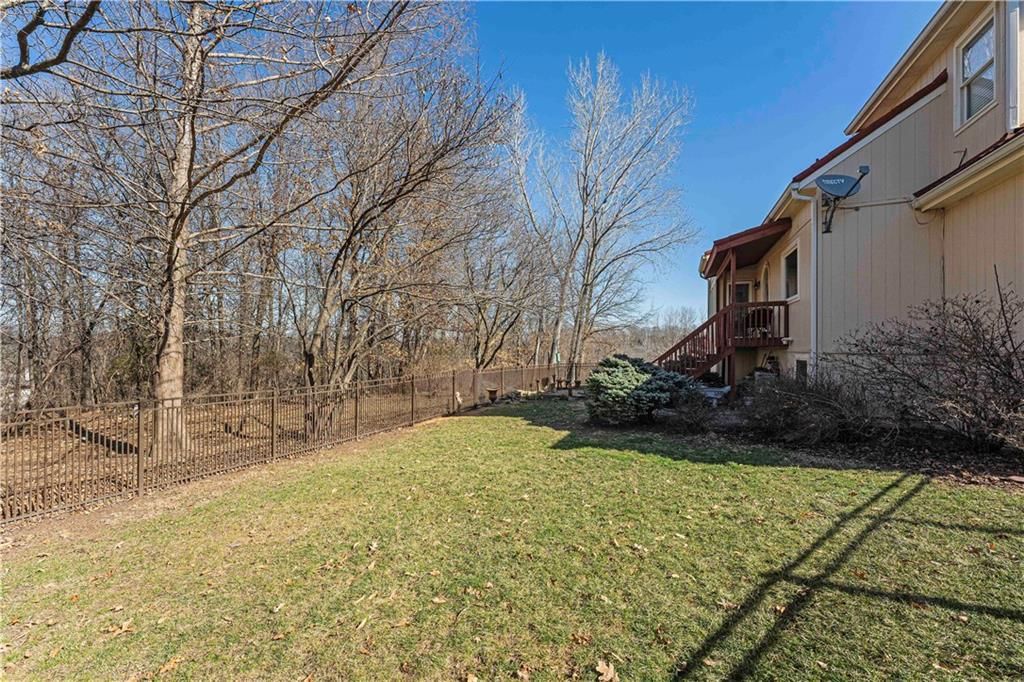 5274 NE Ash Grove Court — photo 35