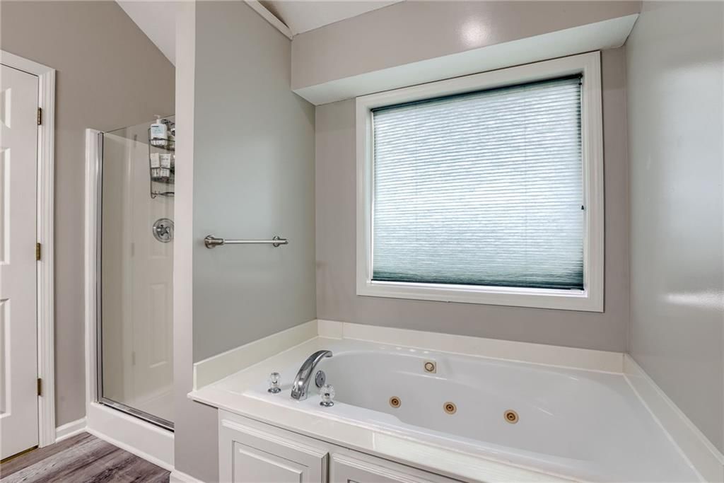 864 E Lanesfield Street — photo 14