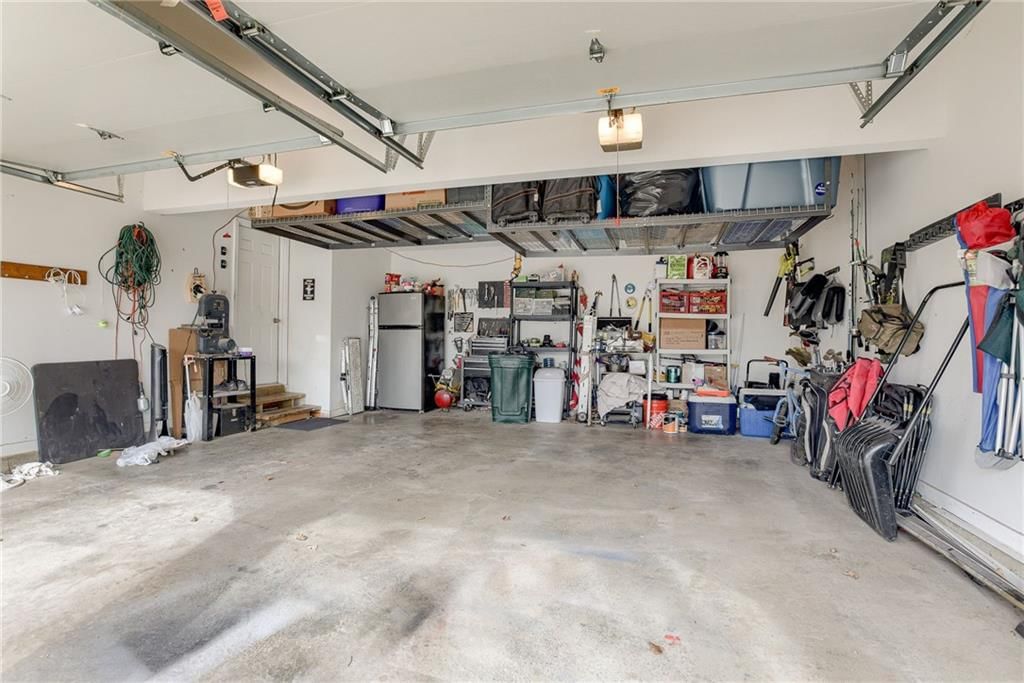 864 E Lanesfield Street — photo 29