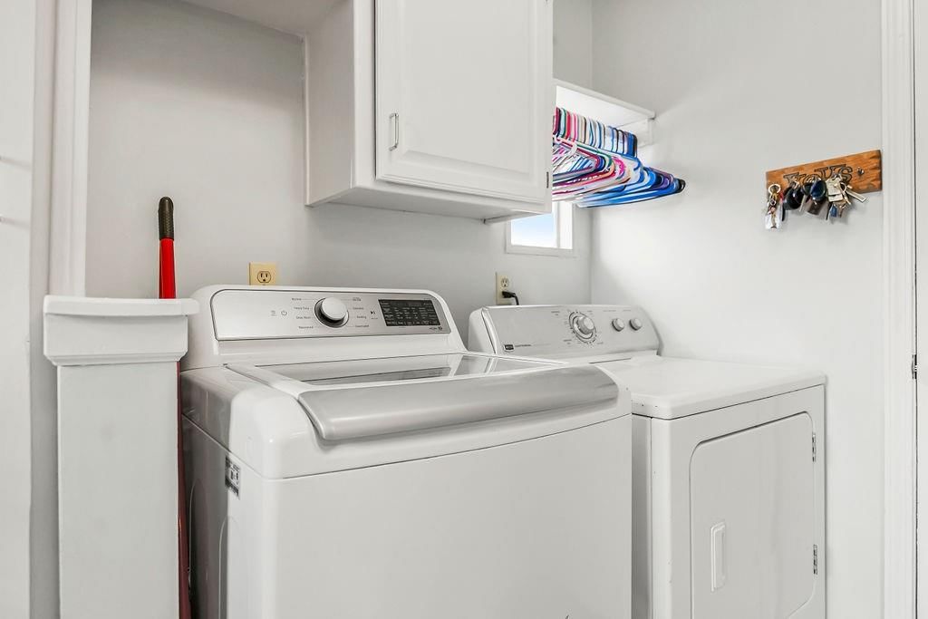 626 N Sycamore Street — photo 15