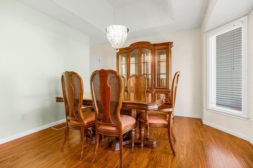 626 N Sycamore Street — photo 5