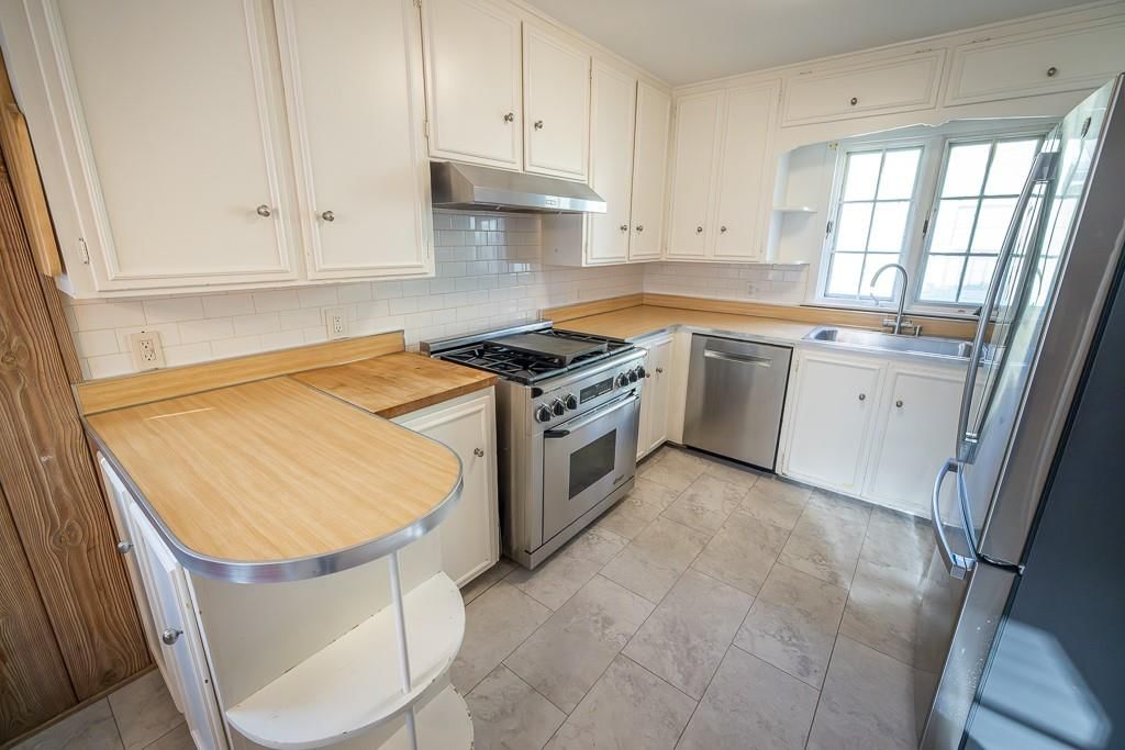 1107 W 85th Terrace — photo 16