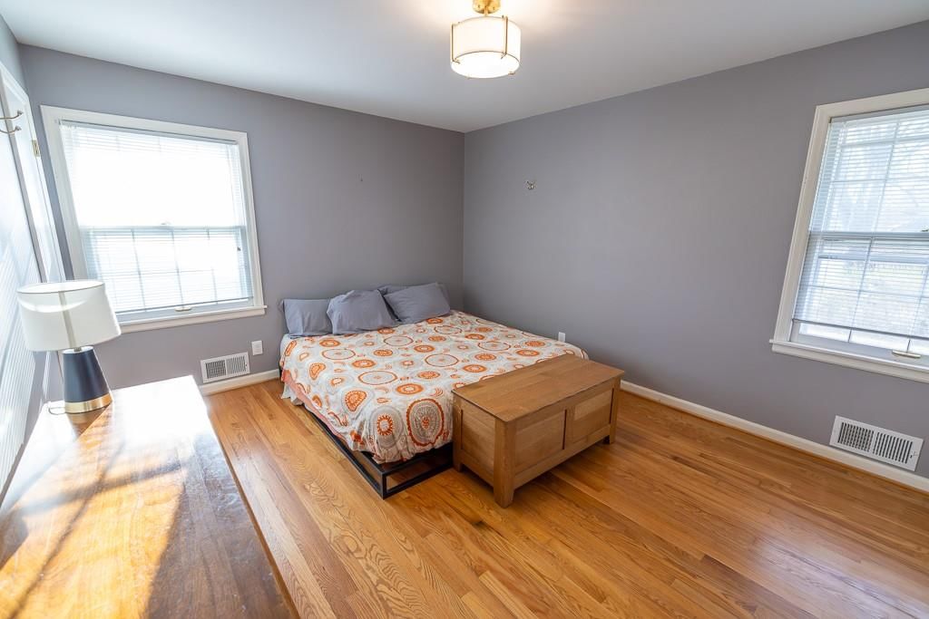 1107 W 85th Terrace — photo 23