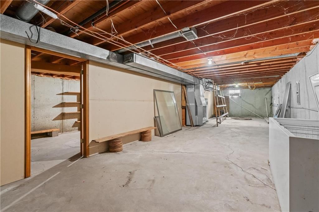 414 S Raum Street — photo 16
