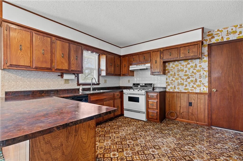414 S Raum Street — photo 8