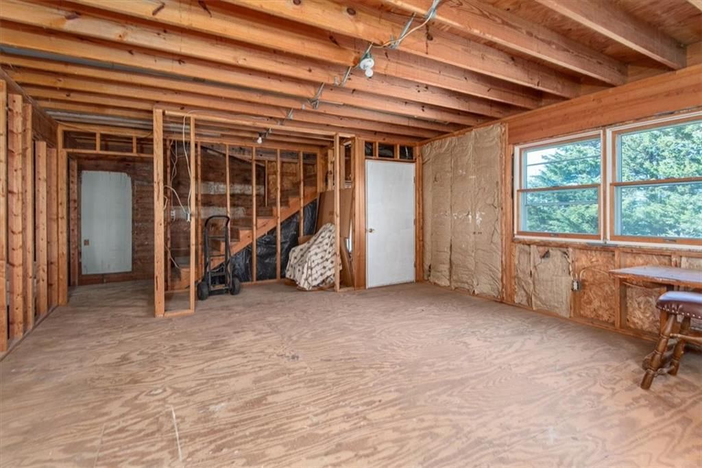 18492 Effingham Road — photo 30